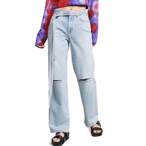 Cotton Citizen Distressed Belted Boyfriend Jeans in Sunset Wash - Picture 3 of 14